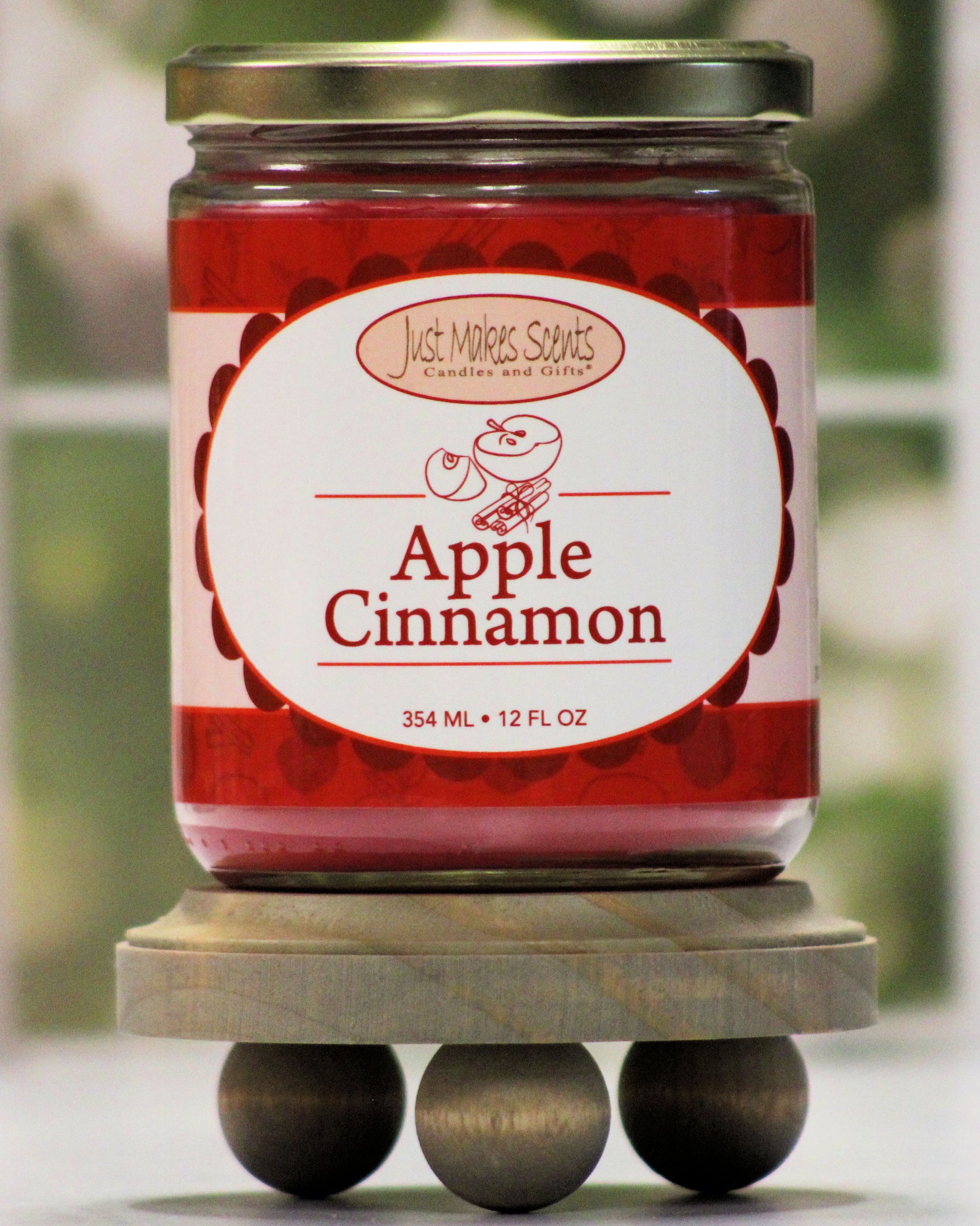 Apple Cinnamon Scented Candle - 12 oz