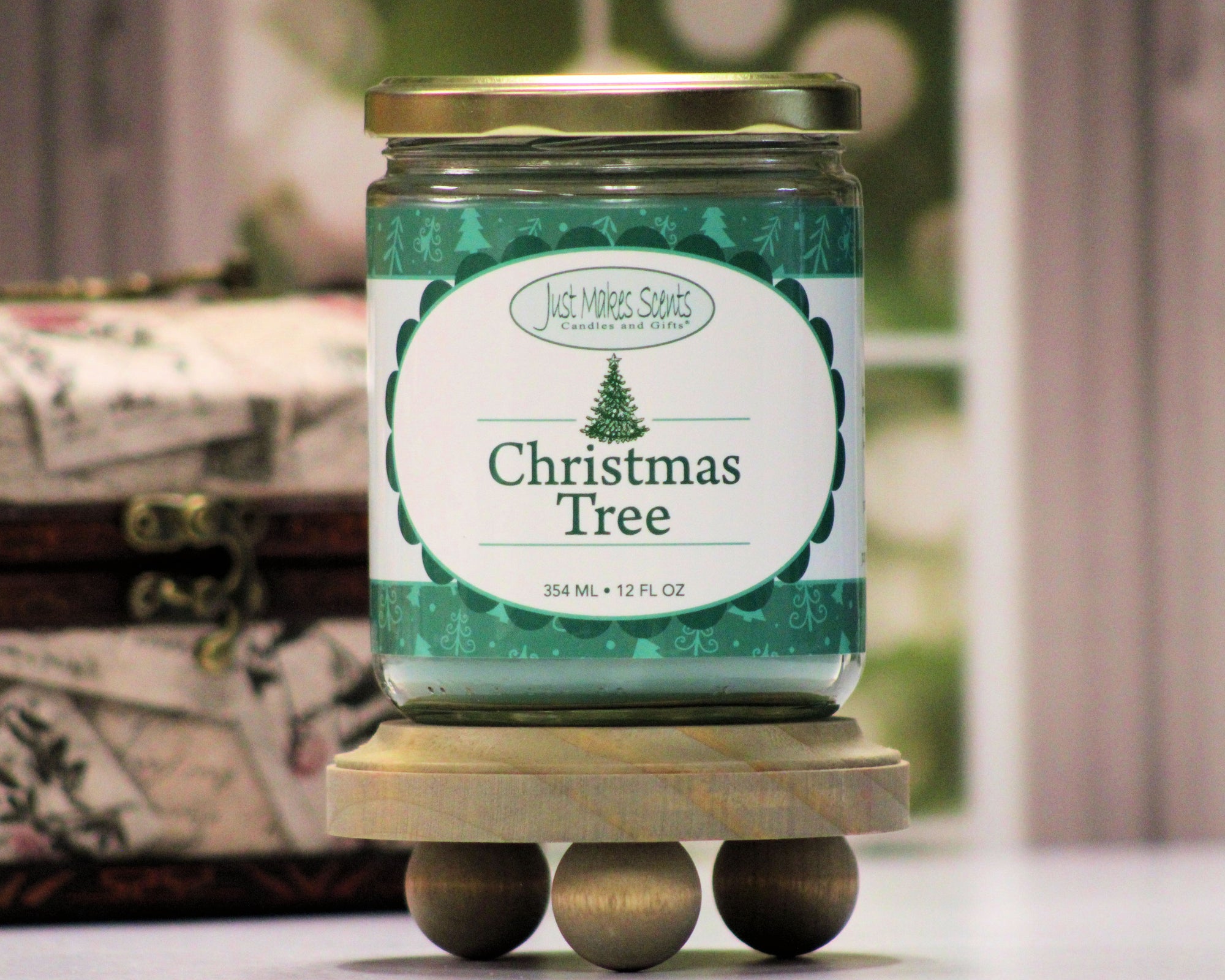 Christmas Tree Scented Candle (12 oz)