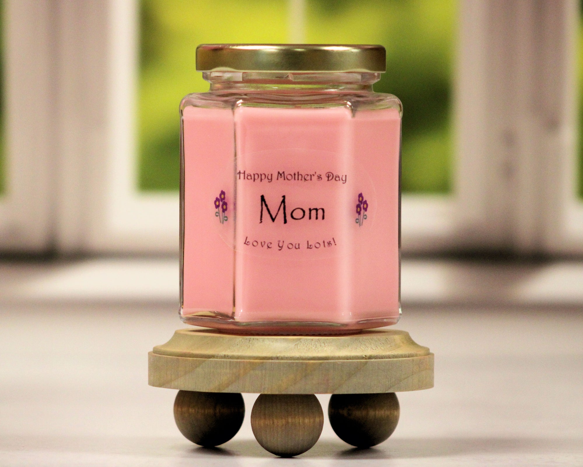 "Mom" - Happy Mother's Day Candles